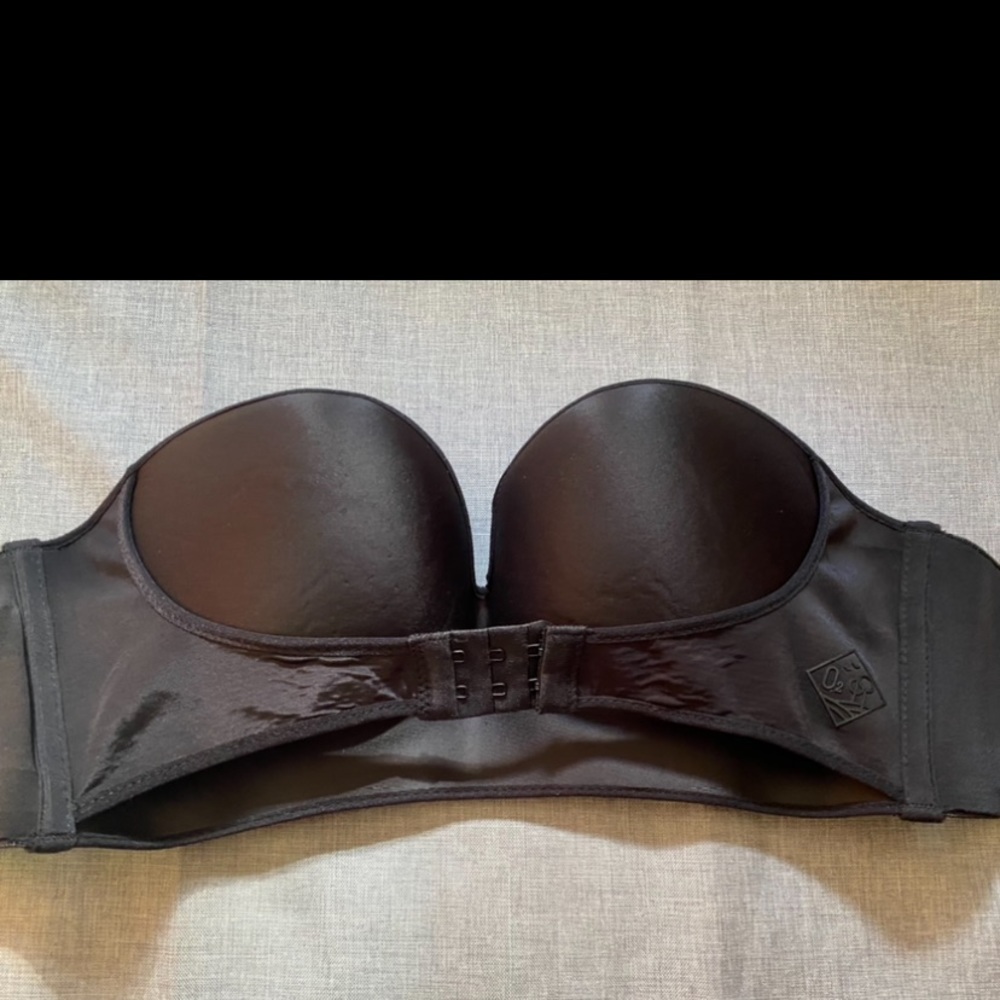 New Strapless Black Push Up Bra 36C